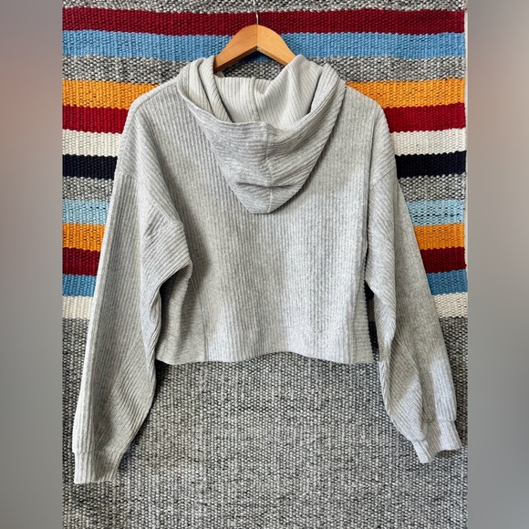 Forever 21 Light Gray Ribbed Hoodie Sweater - Picture 10 of 12